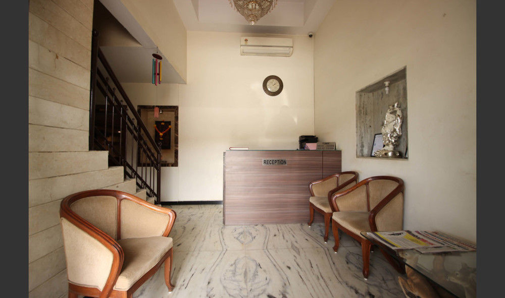 Hotel Q Deck Mumbai Exterior foto